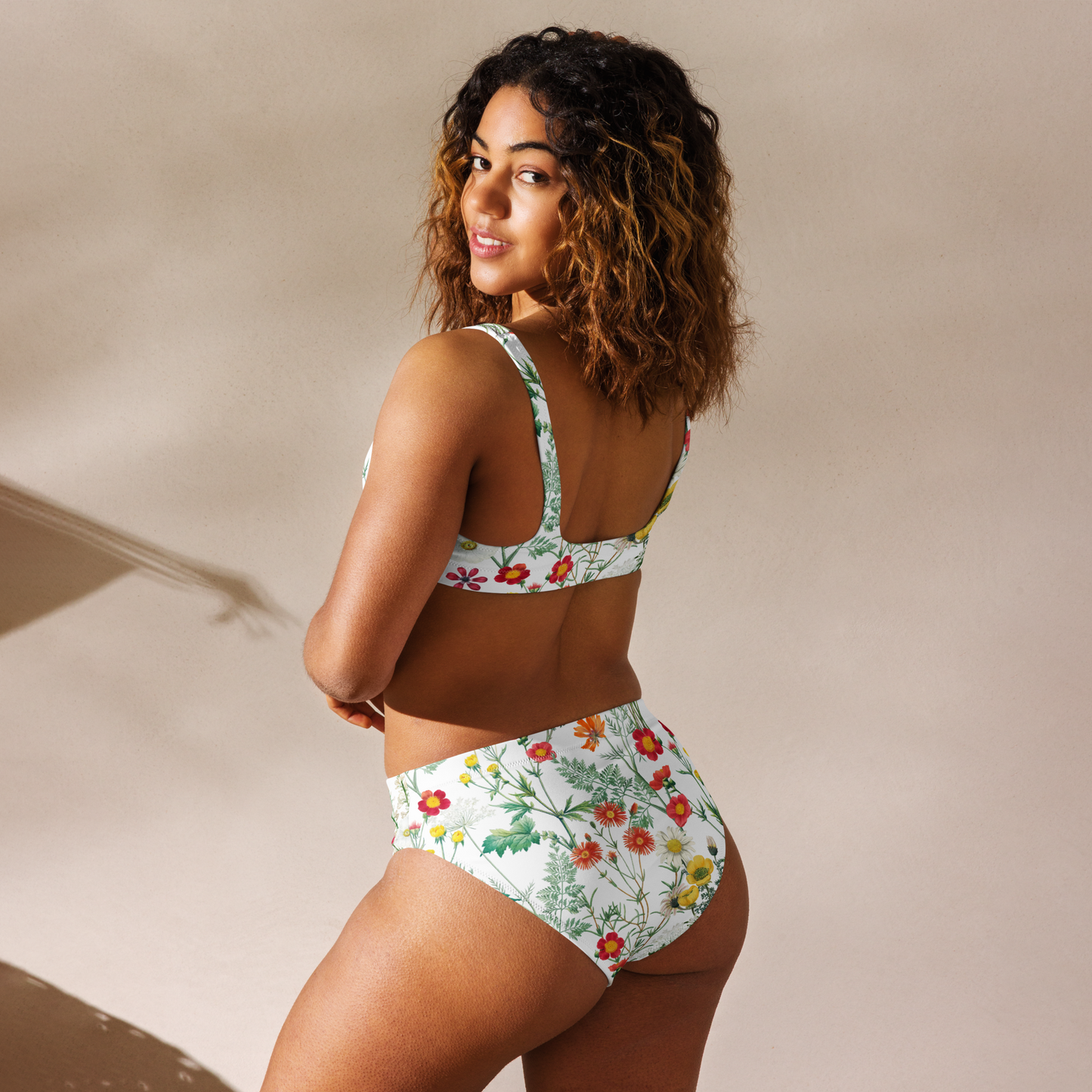 Återvunnen Högmidjad Bikini - Ängsblommor