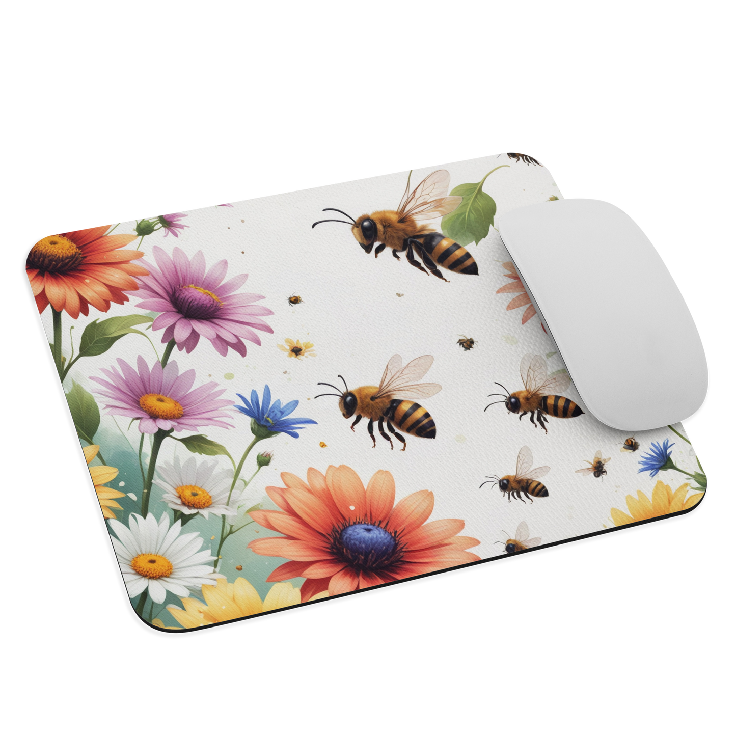 Musmatta med färgglada sommarblommor och flygande bin på ljus bakgrund.
Mouse pad featuring colorful summer flowers and flying bees on a light background.