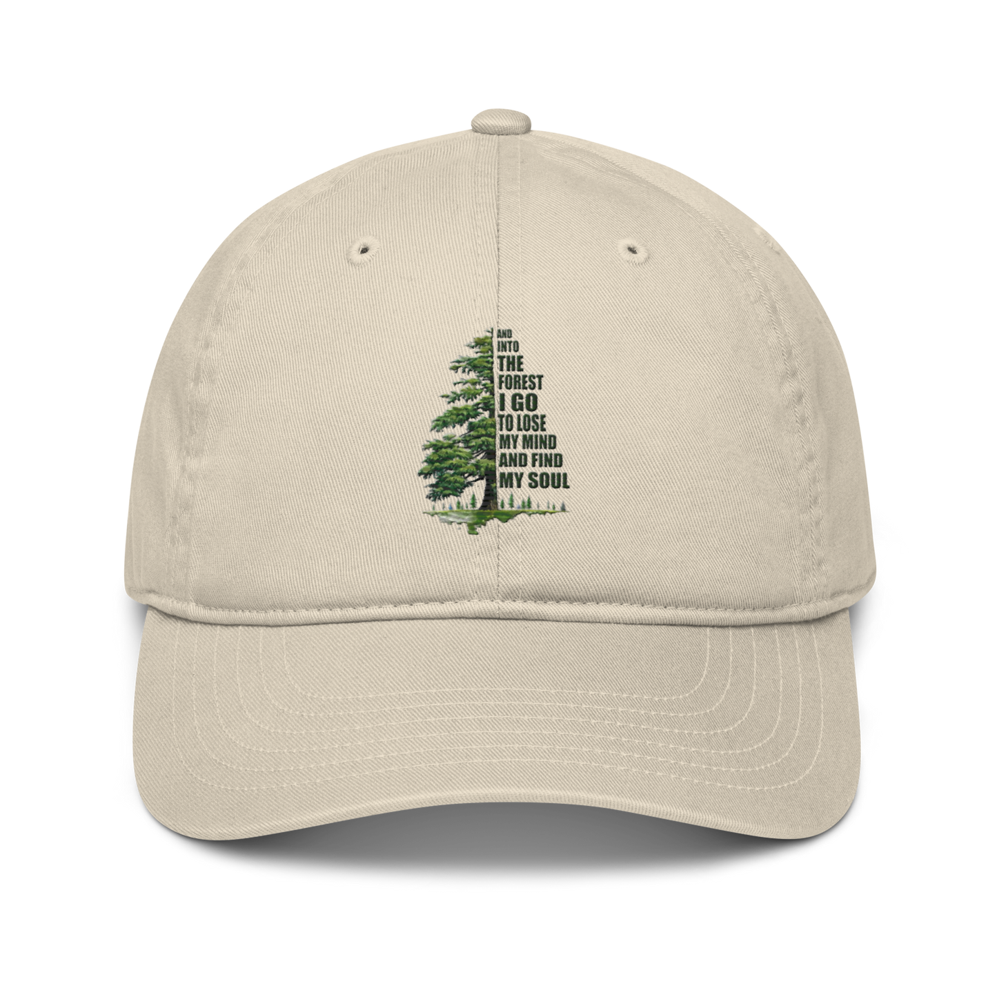 Ljusbeige ekologisk keps med ett broderat motiv av en grön gran och texten "And into the forest I go to lose my mind and find my soul.
Oyster organic cap with an embroidered design of a green pine tree and the text 'And into the forest I go to lose my mind and find my soul.