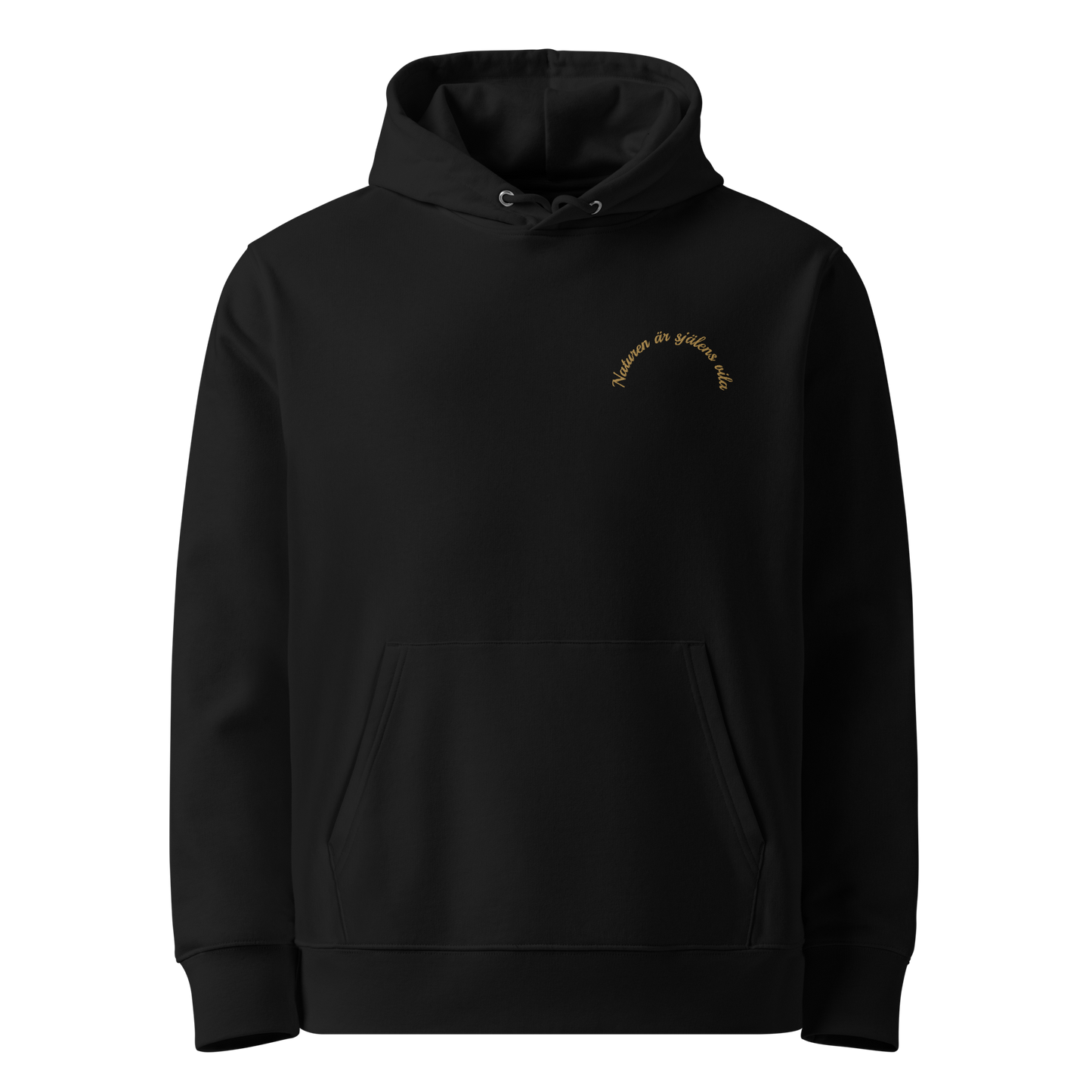 Svart unisex ekologisk hoodie med broderad text "Naturen är själens vila" framtill i guldgult.
Black unisex organic hoodie with embroidered golden text "Naturen är själens vila" on the front.