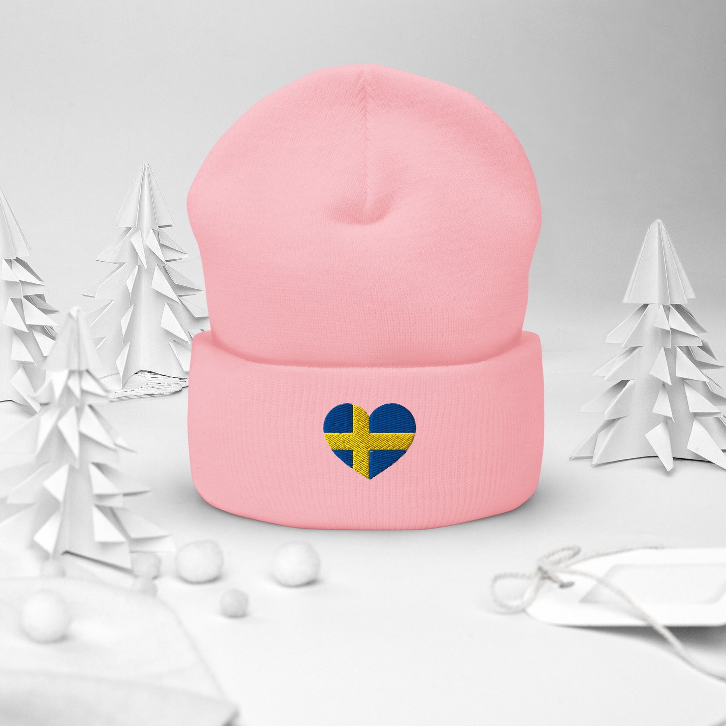 Uppvikt Mössa – Svenskt Hjärta (broderad)