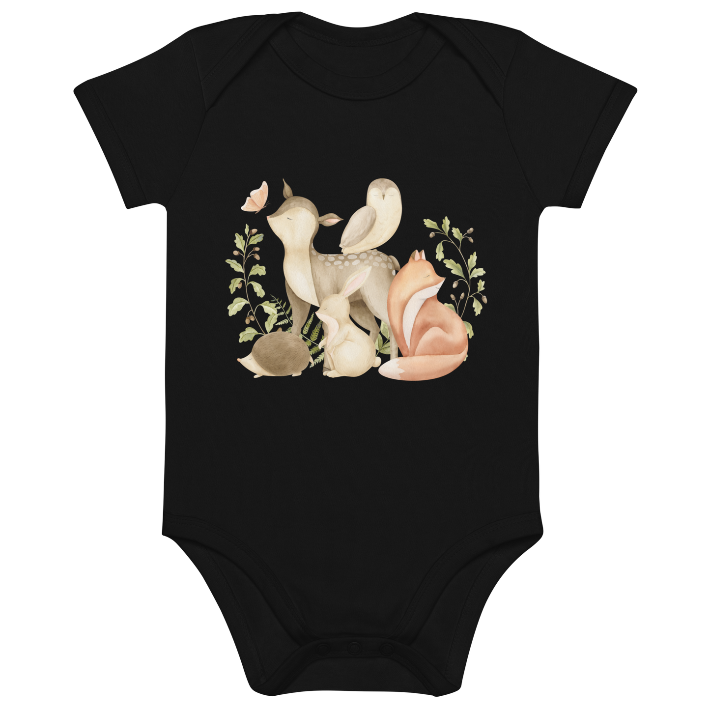 Ekologisk babybody i svart med akvarellmotiv av skogsdjur som räv, rådjur, kanin, uggla och igelkott.
Organic baby bodysuit in black color with a watercolor-style woodland animal print – including fox, deer, rabbit, owl, and hedgehog.