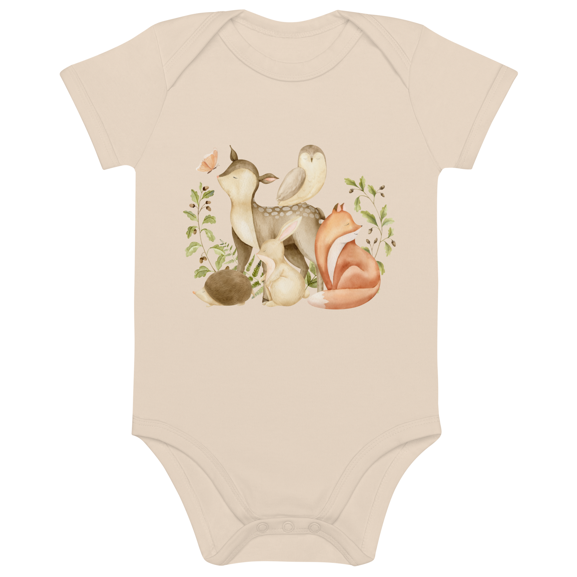 Ekologisk babybody i naturfärg med akvarellmotiv av skogsdjur som räv, rådjur, kanin, uggla och igelkott.
Organic baby bodysuit in natural color with a watercolor-style woodland animal print – including fox, deer, rabbit, owl, and hedgehog.