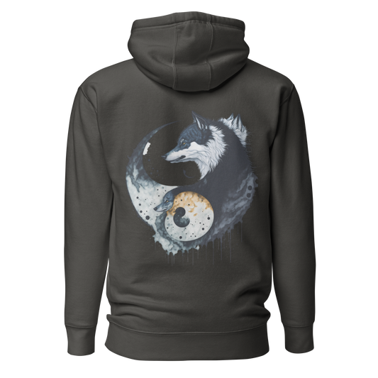 Vintage svart unisex hoodie med ett konstnärligt yin-yang-motiv av två vargar i mörka och ljusa toner tryckt på ryggen.
Vintage black unisex hoodie with an artistic yin-yang design featuring two wolves in dark and light tones printed on the back.