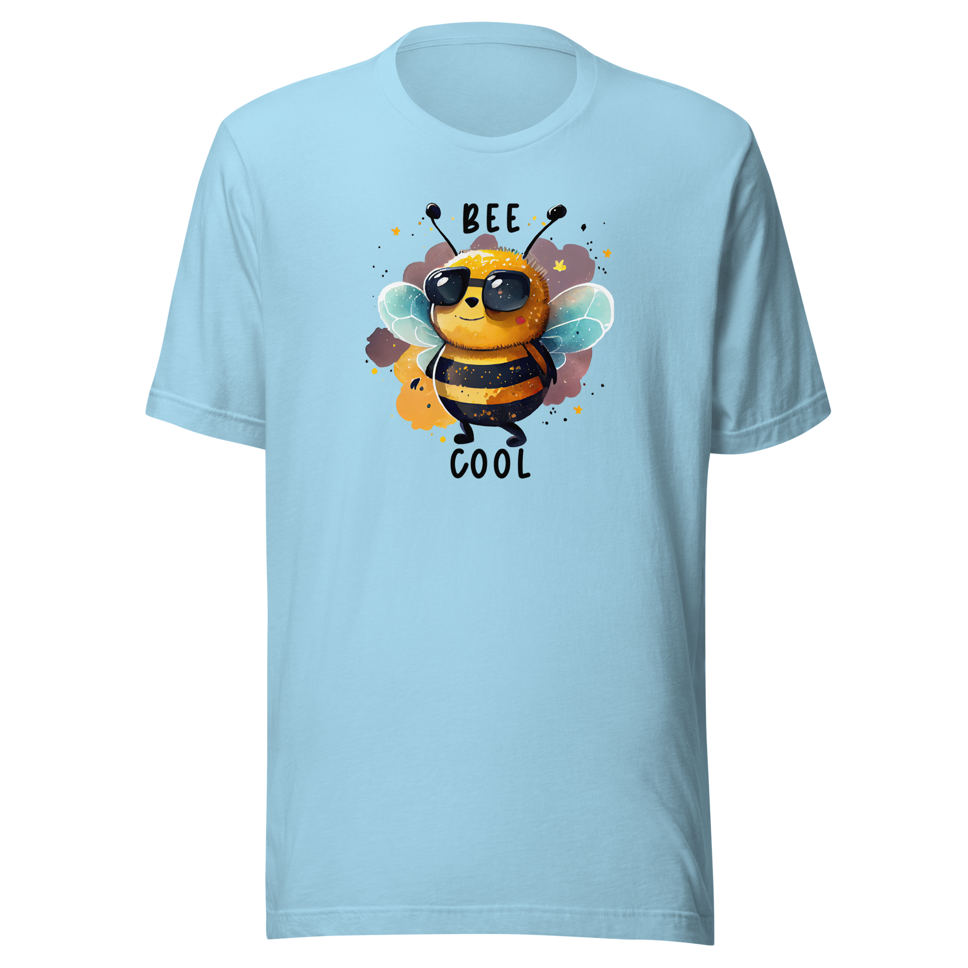Oceanblå unisex t-shirt med en tecknad bi i solglasögon och texten “Bee Cool” tryckt på framsidan.
Ocean blue unisex t-shirt with a cartoon bee in sunglasses and the text “Bee Cool” printed on the front.