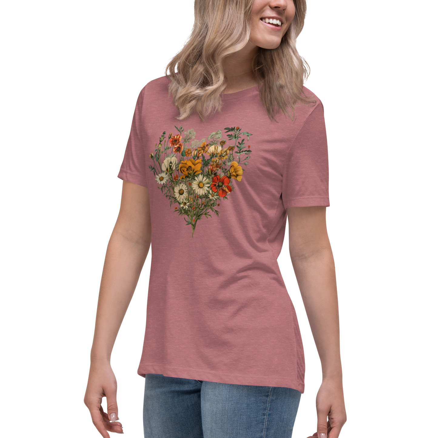 Avslappnad T-shirt för Kvinnor – Hjärta av Vildblommor